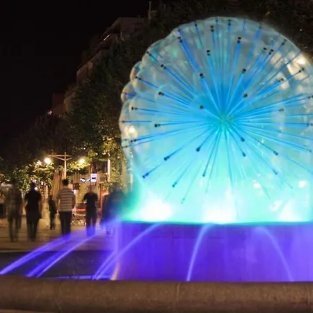 Magnifique Pas Loin Centre-ville Apartament