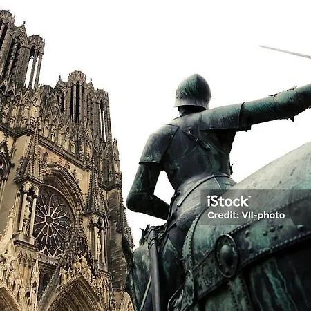 Magnifique Pas Loin Centre-ville Reims
